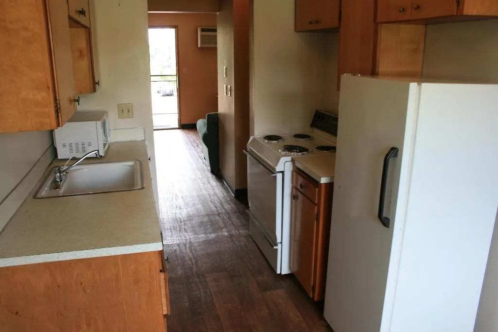 Motel Portland Value Inn & Suites