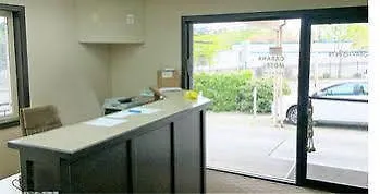 Portland Value Inn & Suites